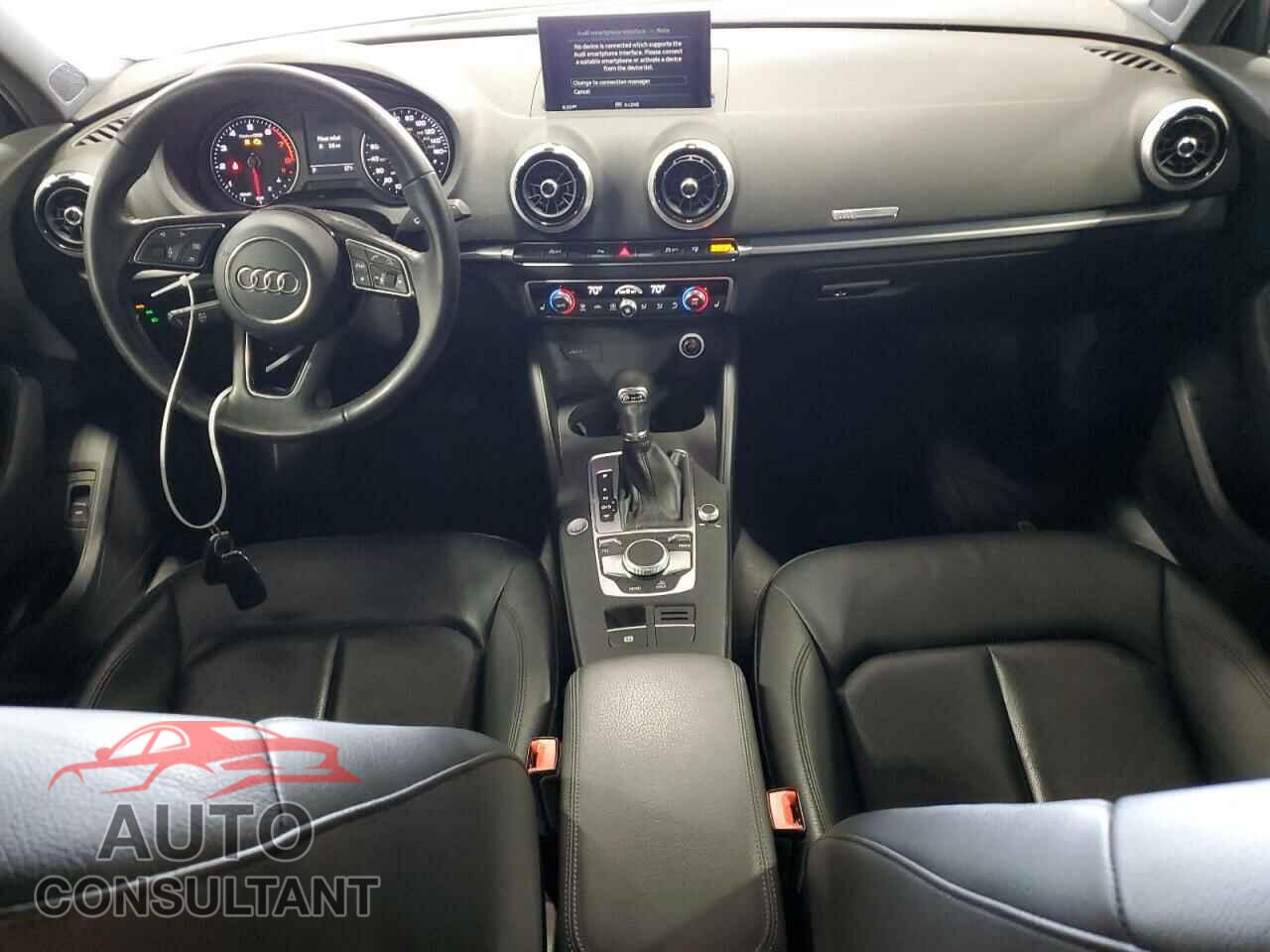 AUDI A3 2017 - WAUGUGFFXH1032772