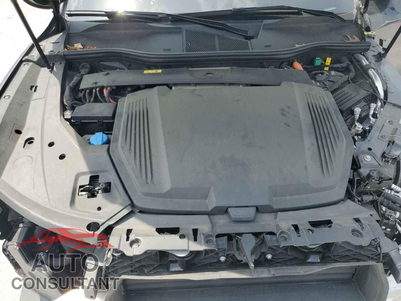 AUDI E-TRON 2021 - WA1AAAGE2MB010865