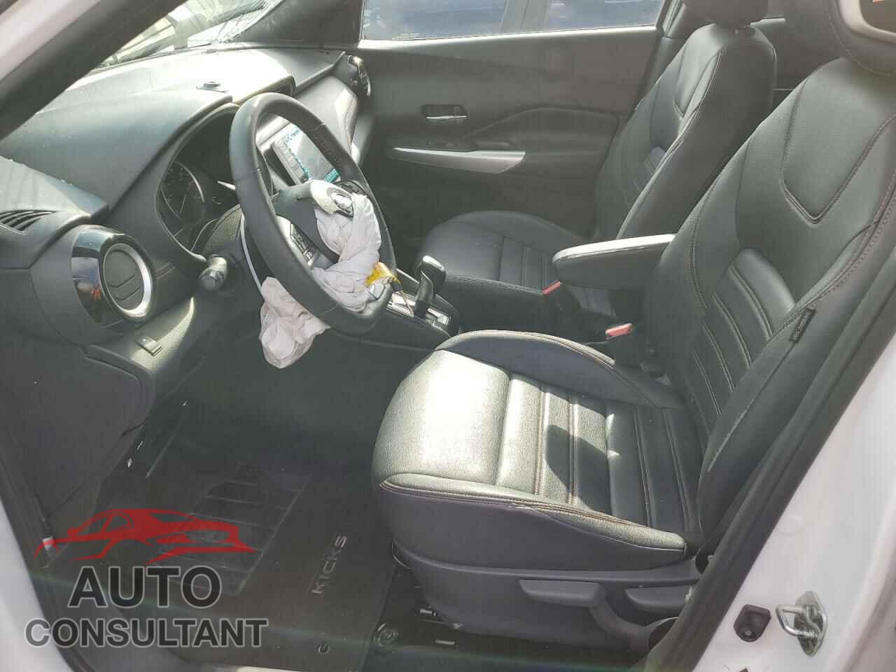 NISSAN KICKS 2019 - 3N1CP5CU3KL561693