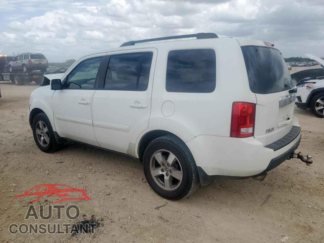 HONDA PILOT 2010 - 5FNYF3H57AB018548