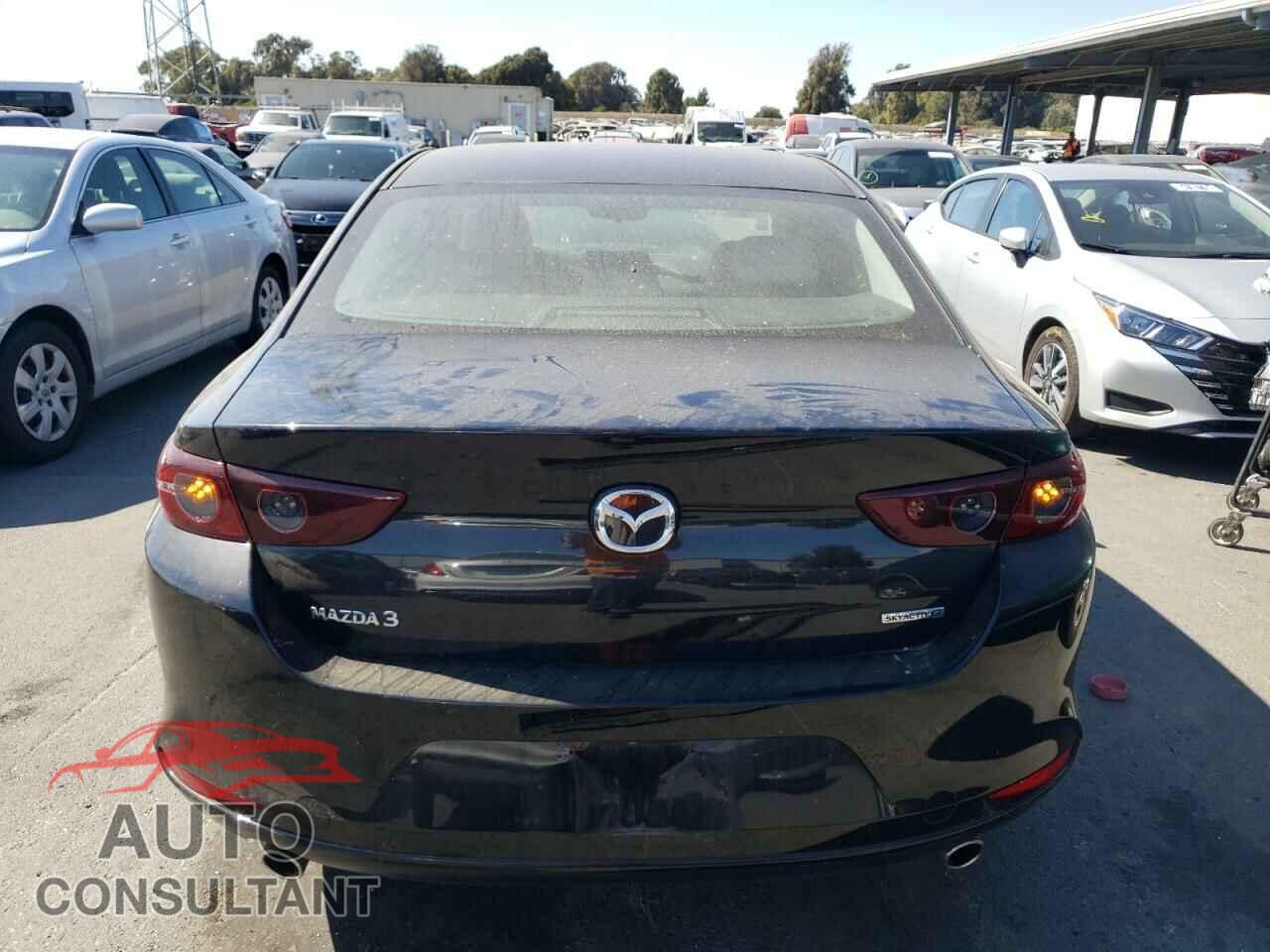 MAZDA 3 2021 - 3MZBPACL7MM203810