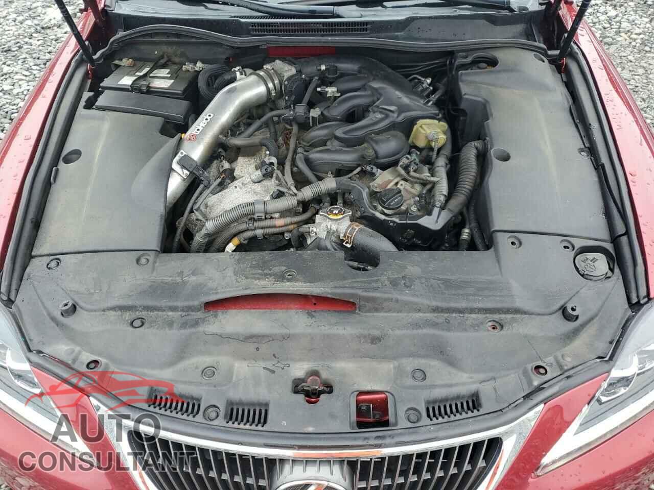 LEXUS IS 2011 - JTHCF5C21B5045409