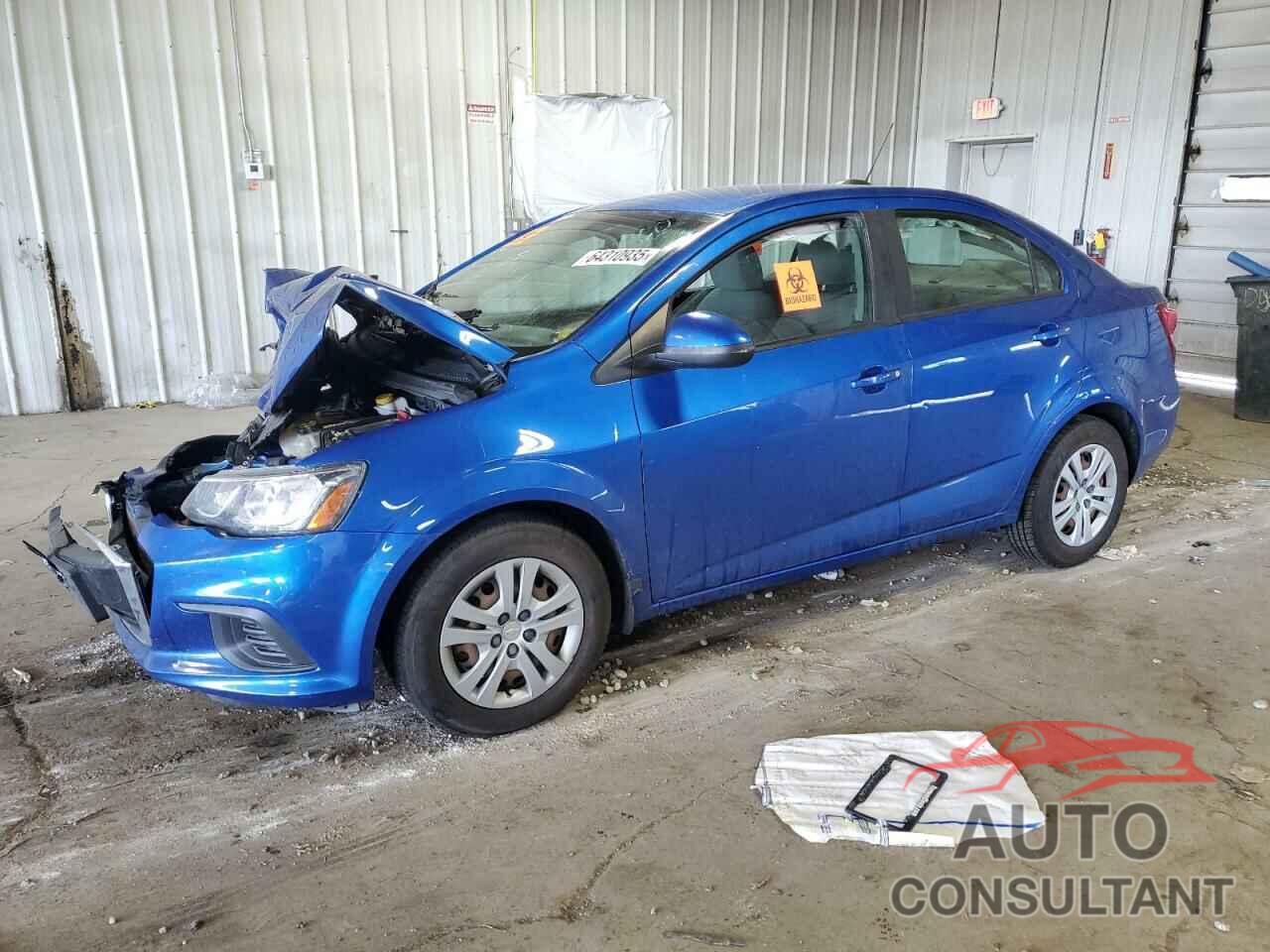 CHEVROLET SONIC 2017 - 1G1JB5SH4H4157946