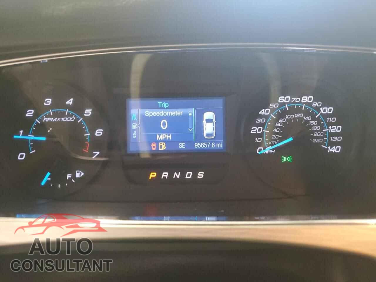 FORD TAURUS 2017 - 1FAHP2E85HG103576