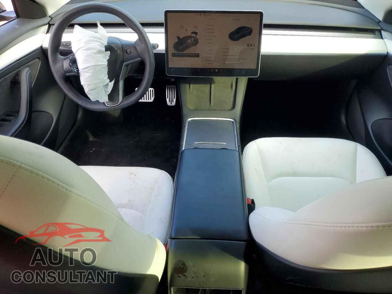TESLA MODEL 3 2022 - 5YJ3E1EA7NF318471