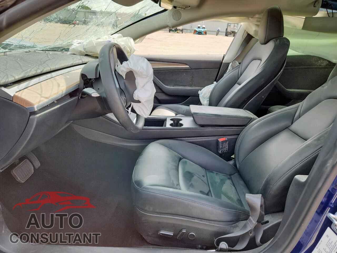 TESLA MODEL 3 2023 - 5YJ3E1EA7PF656844