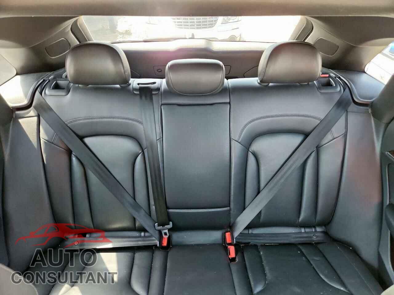 AUDI Q3 2016 - WA1GFCFS6GR024472