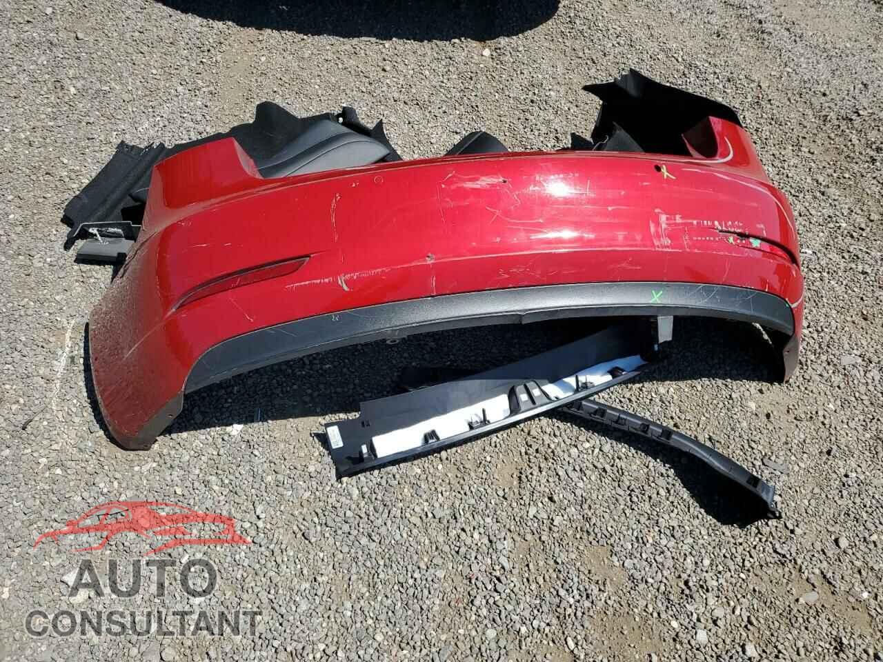 TESLA MODEL 3 2018 - 5YJ3E1EB0JF094365