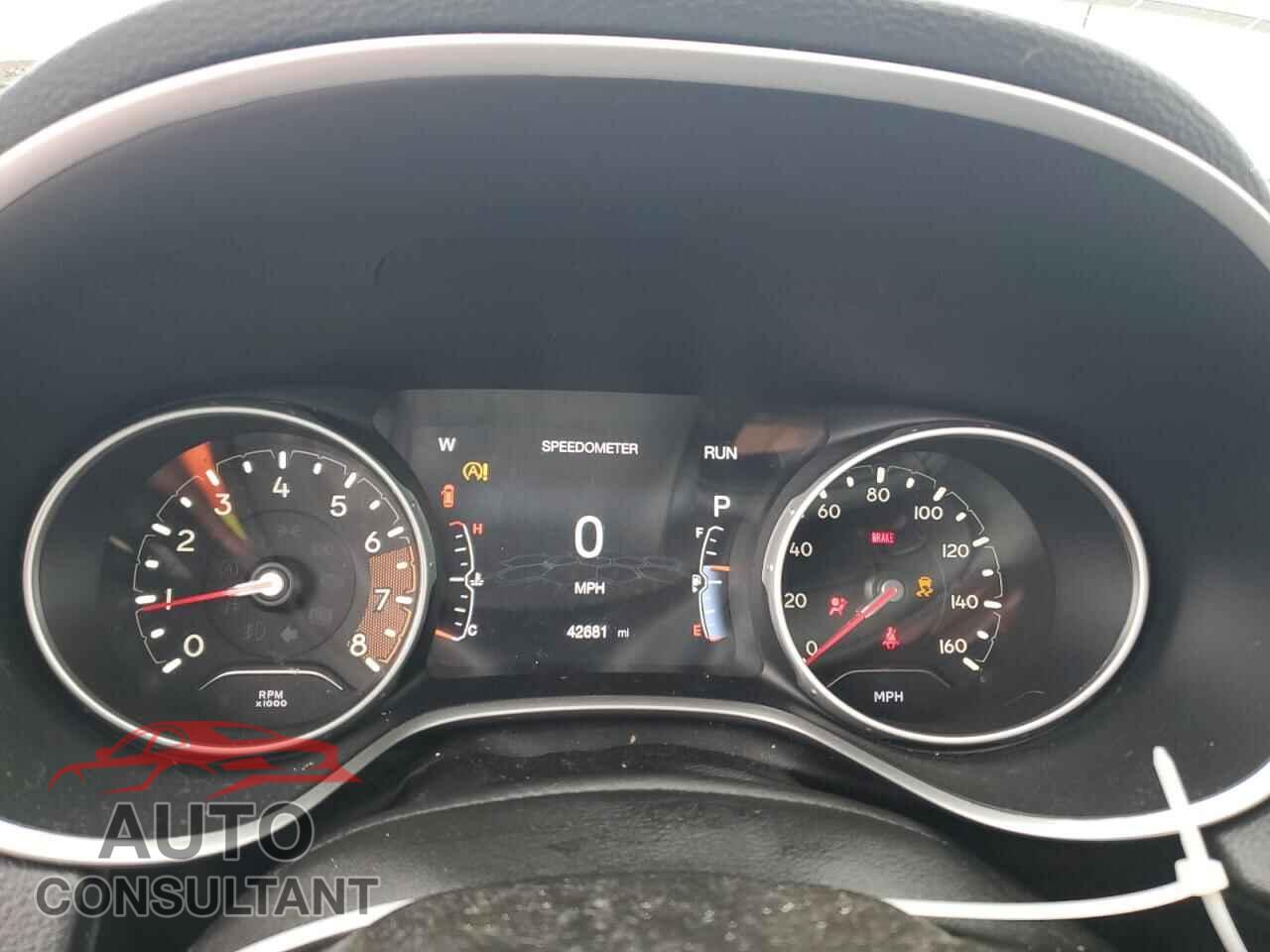 JEEP COMPASS 2019 - 3C4NJDCB2KT843047