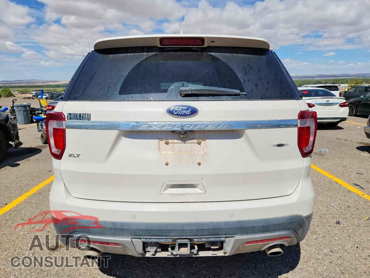 FORD EXPLORER 2017 - 1FM5K7D88HGC21286