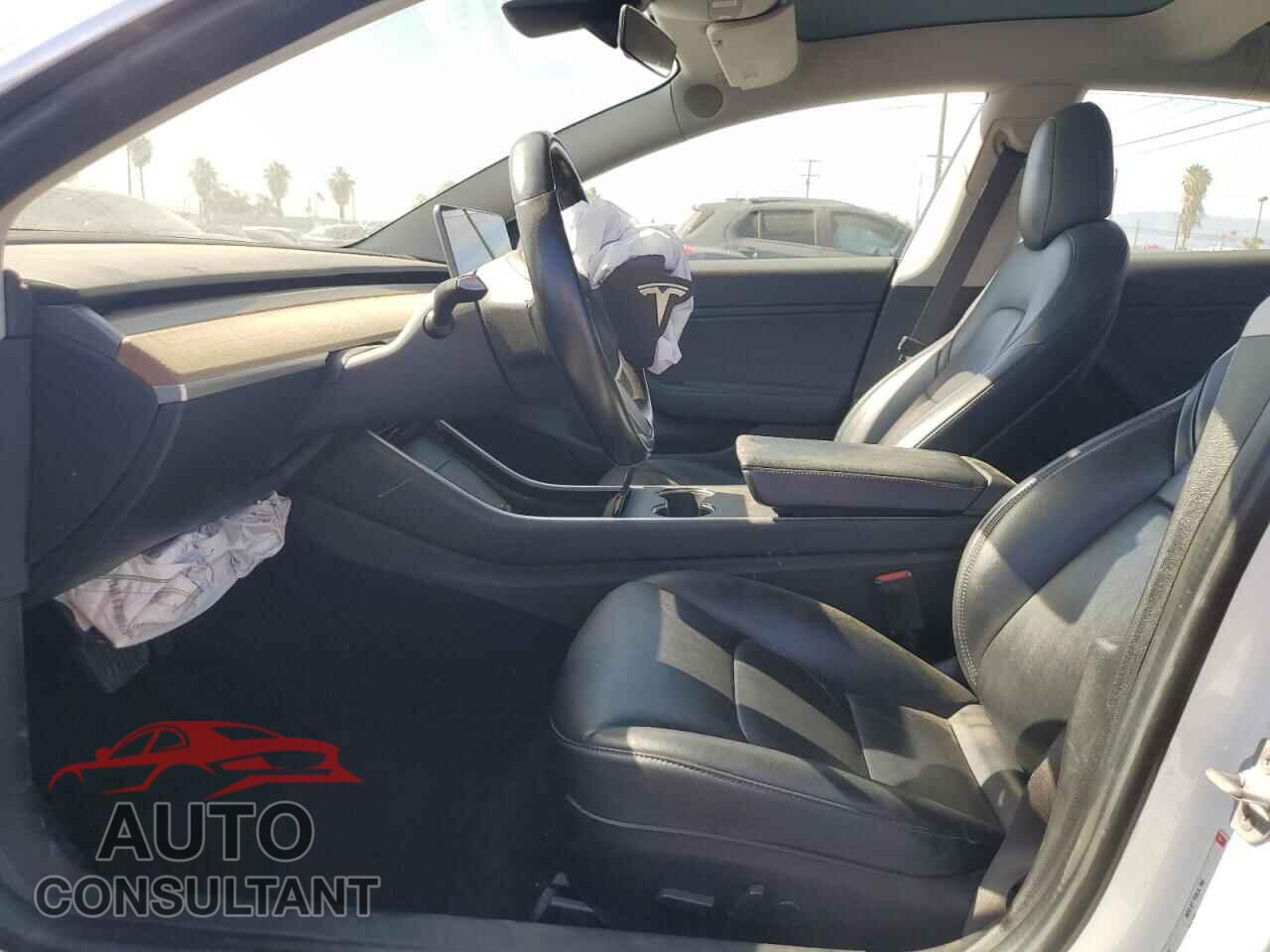 TESLA MODEL 3 2018 - 5YJ3E1EA6JF042147