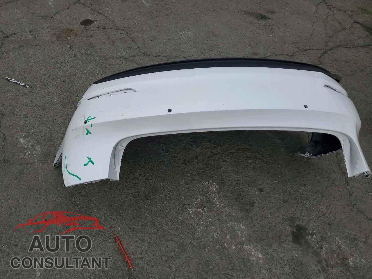 TESLA MODEL 3 2018 - 5YJ3E1EA2JF155898