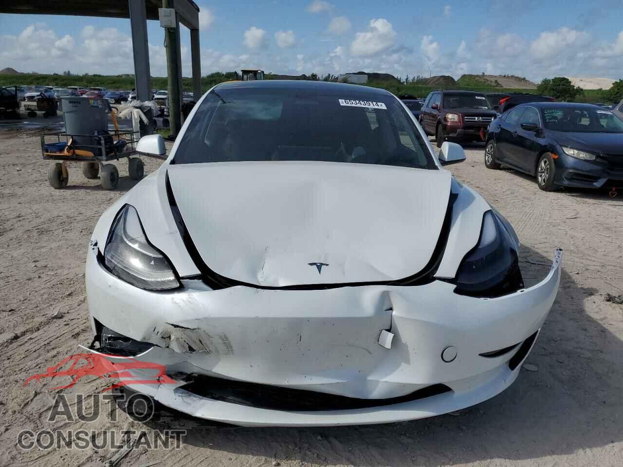 TESLA MODEL 3 2023 - 5YJ3E1EC6PF382408