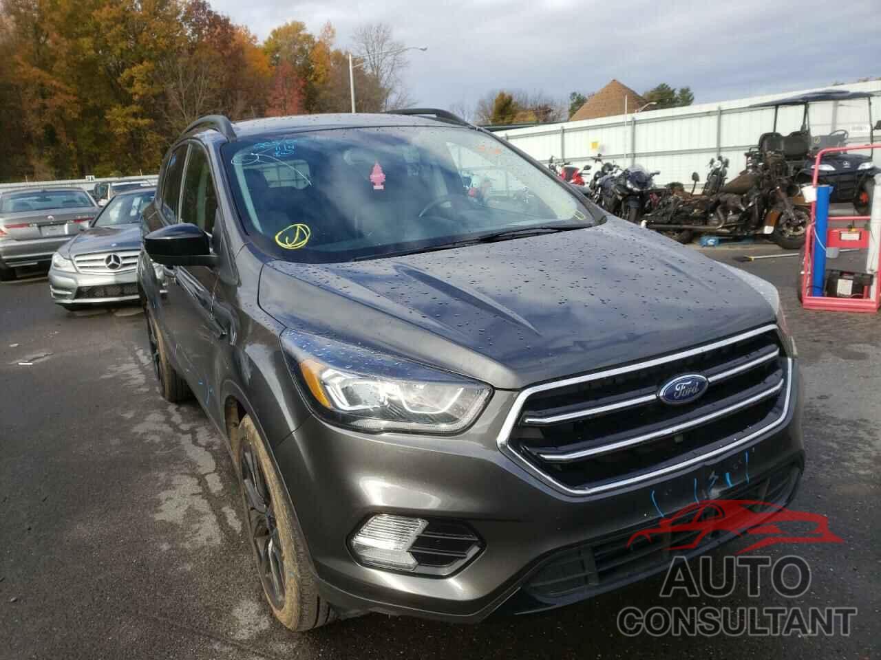 FORD ESCAPE 2018 - 1FMCU9GD0JUA93350