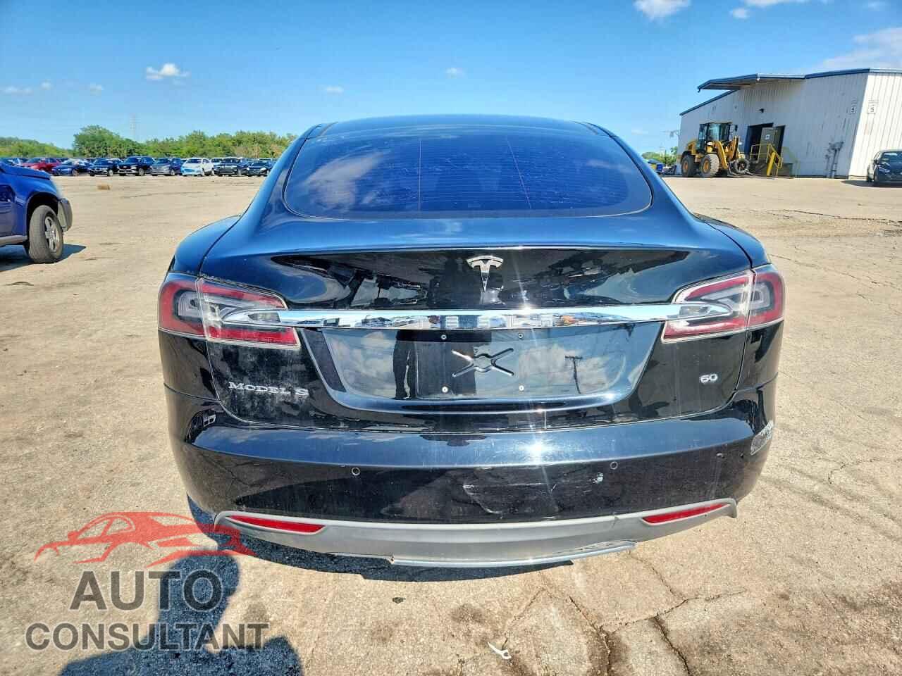 TESLA MODEL S 2014 - 5YJSA1S19EFP56842