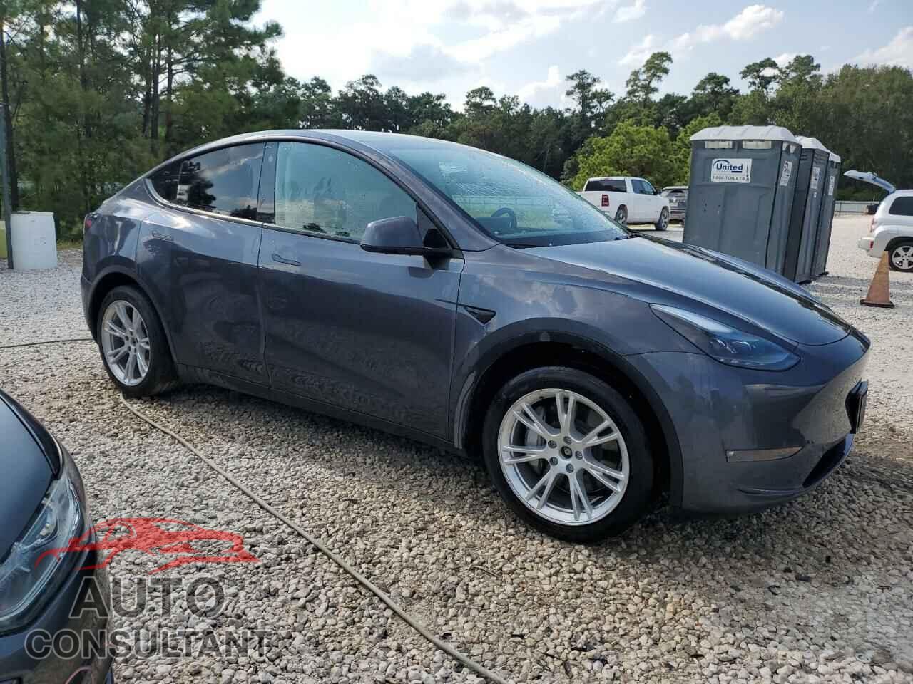 TESLA MODEL Y 2023 - 7SAYGDEEXPF767007