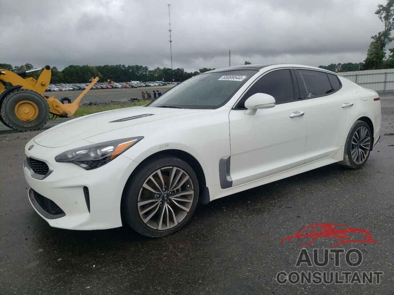 KIA STINGER 2018 - KNAE25LA7J6022963