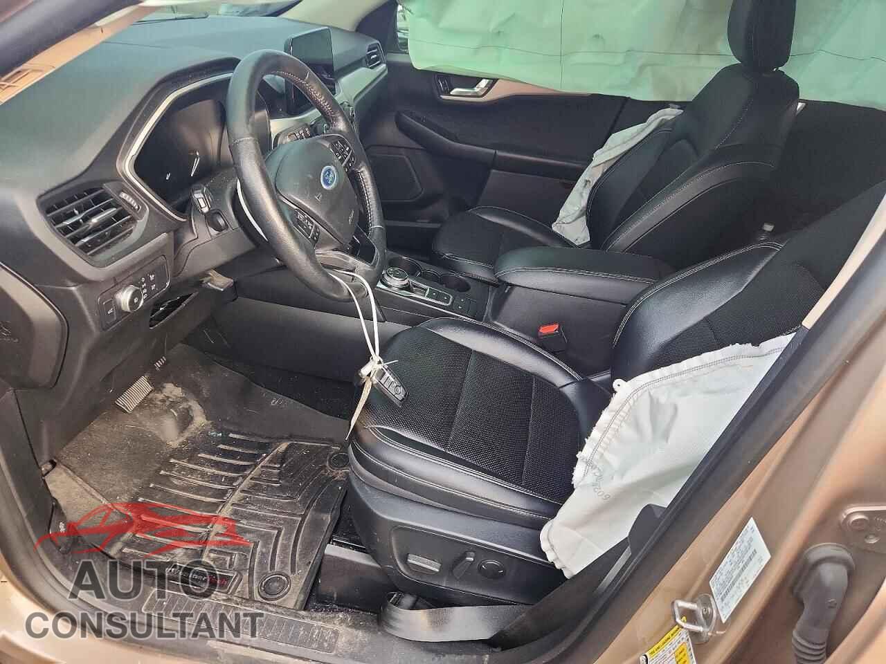 FORD ESCAPE 2020 - 1FMCU0H62LUA85930