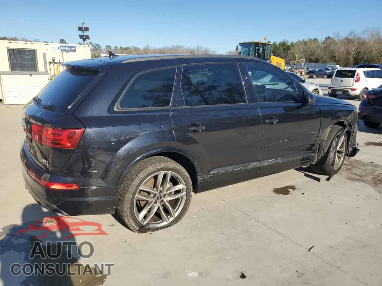 AUDI Q7 2017 - WA1VAAF7XHD051579
