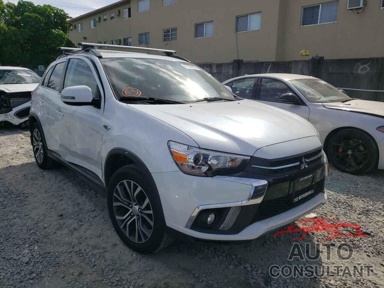 MITSUBISHI OUTLANDER 2018 - JA4AR4AW3JZ004944