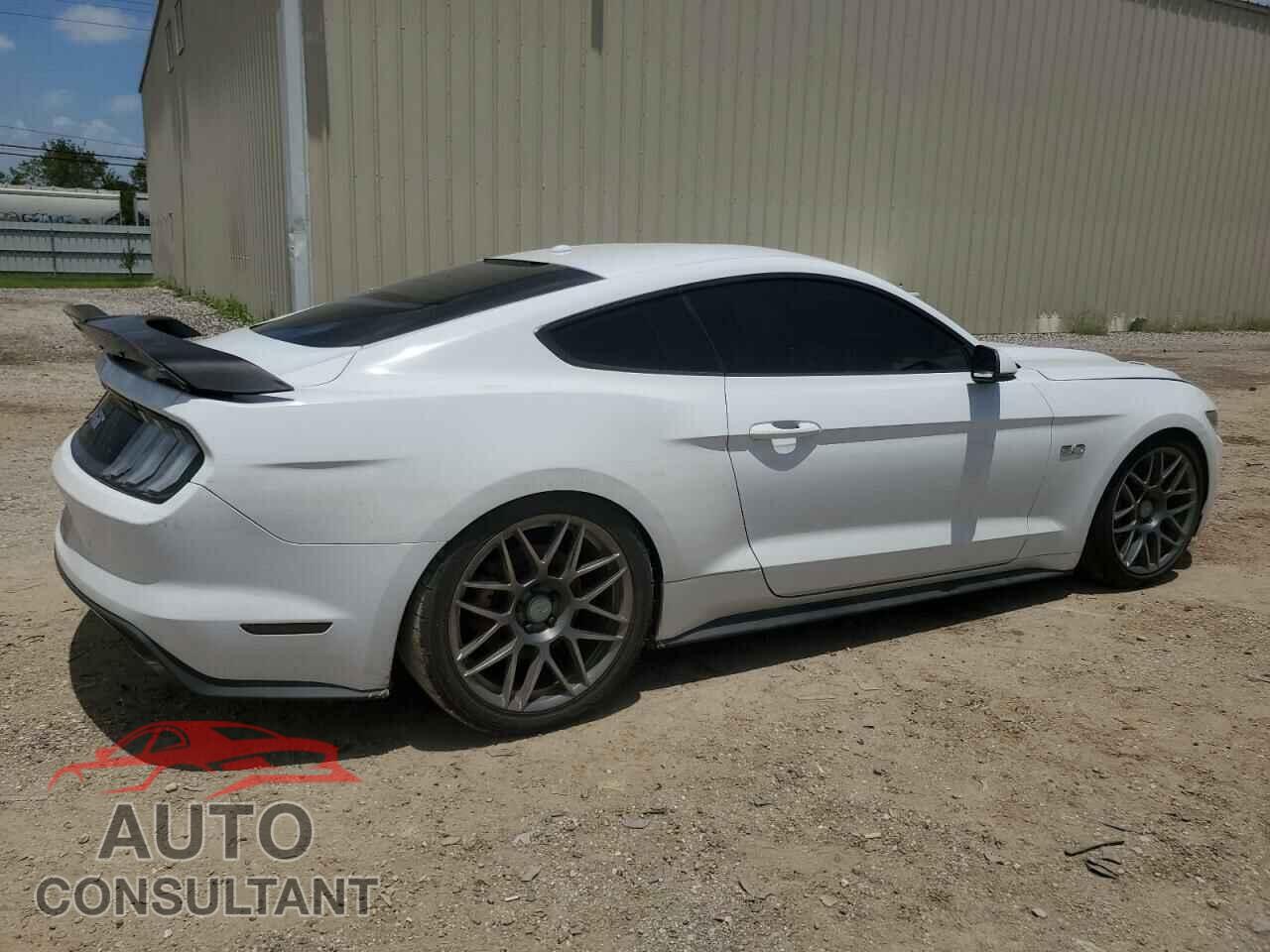 FORD MUSTANG 2017 - 1FA6P8CF8H5257755