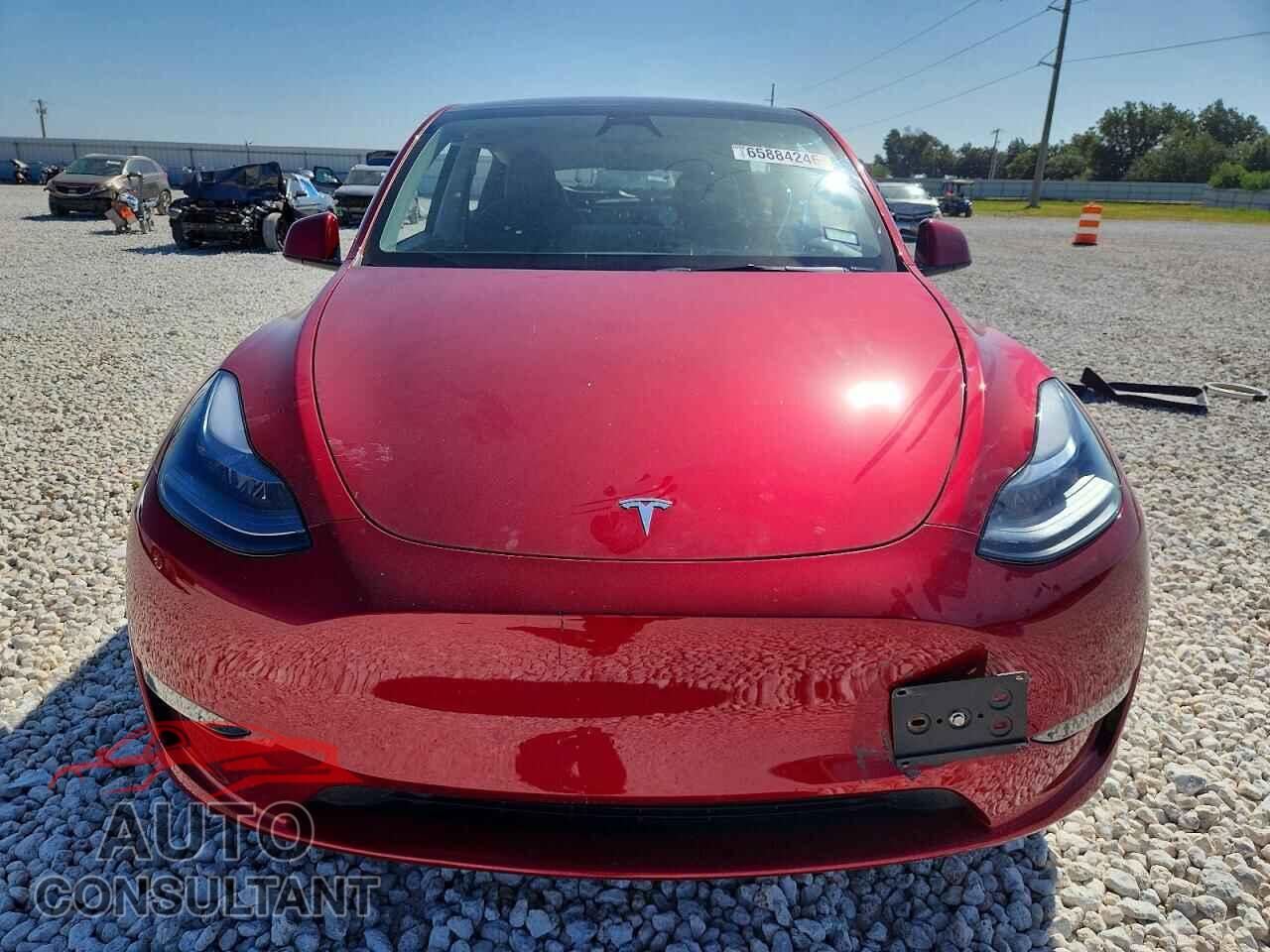 TESLA MODEL Y 2024 - 7SAYGDED4RA311379