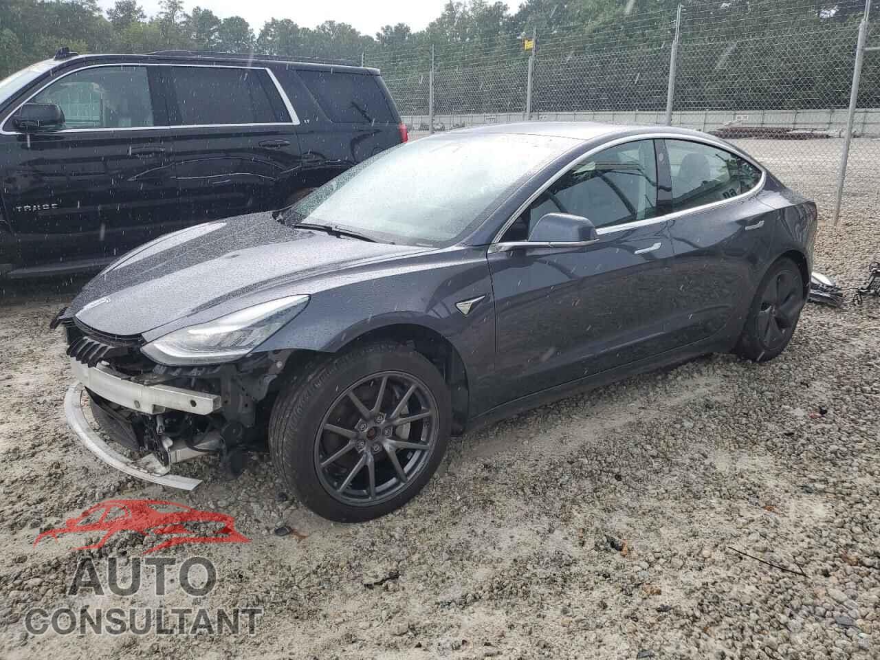 TESLA MODEL 3 2019 - 5YJ3E1EB3KF386920