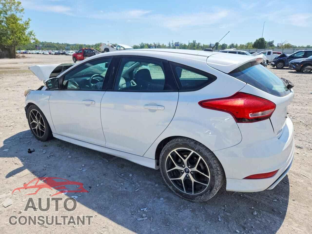 FORD FOCUS 2016 - 1FADP3K24GL405659