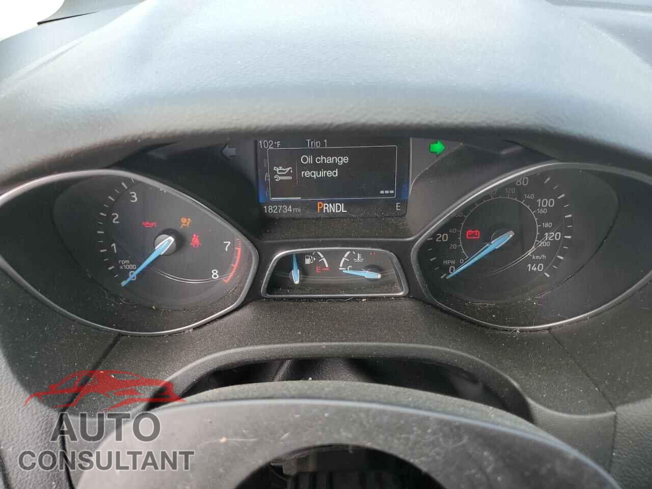 FORD FOCUS 2015 - 1FADP3F28FL295529