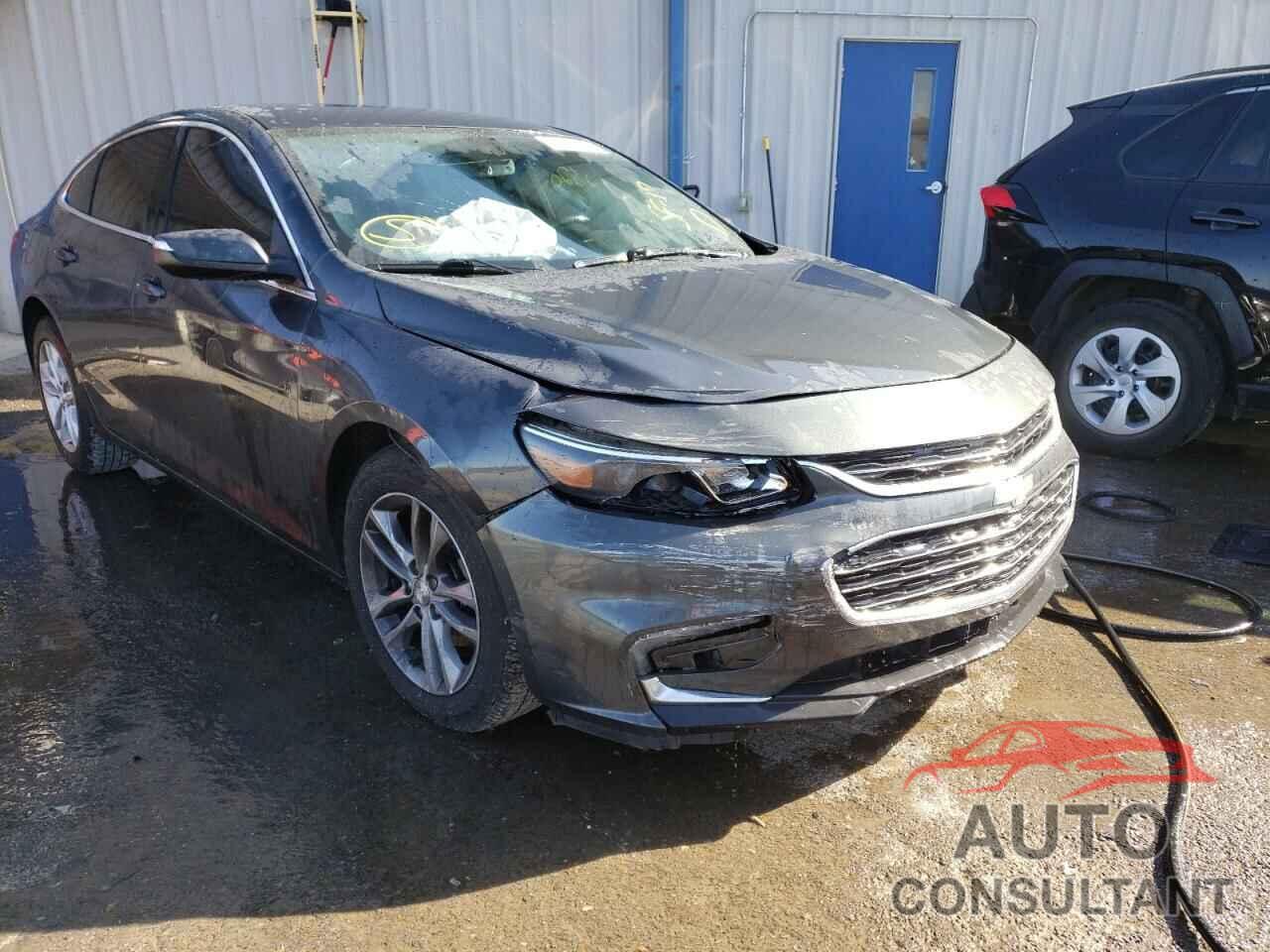 CHEVROLET MALIBU 2017 - 1G1ZE5ST8HF143079