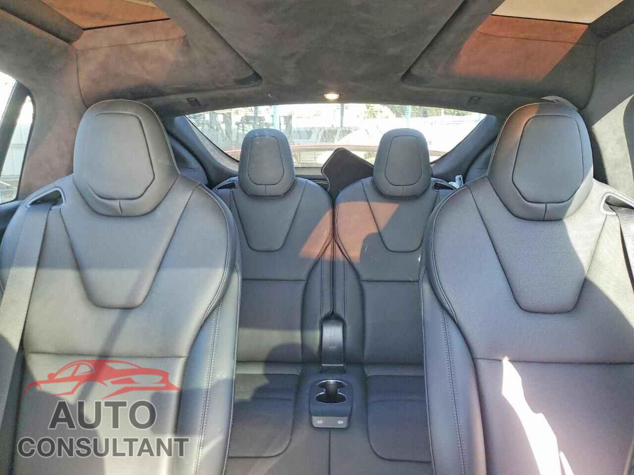TESLA MODEL X 2023 - 7SAXCBE58PF416897