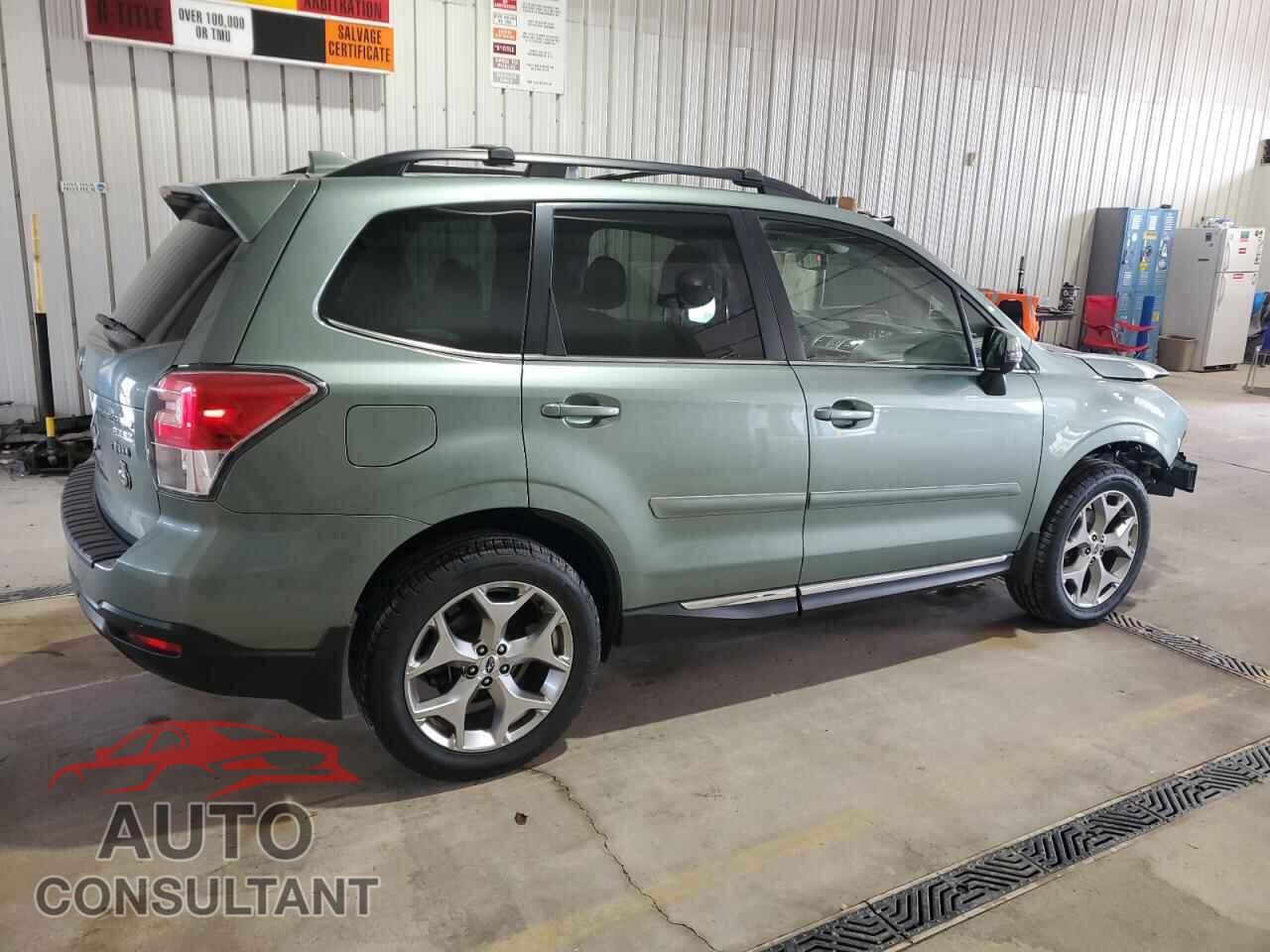 SUBARU FORESTER 2017 - JF2SJAWC3HH572918
