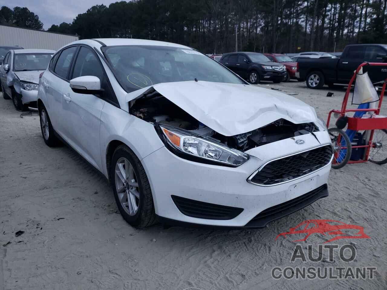 FORD FOCUS 2016 - 1FADP3K29GL325340