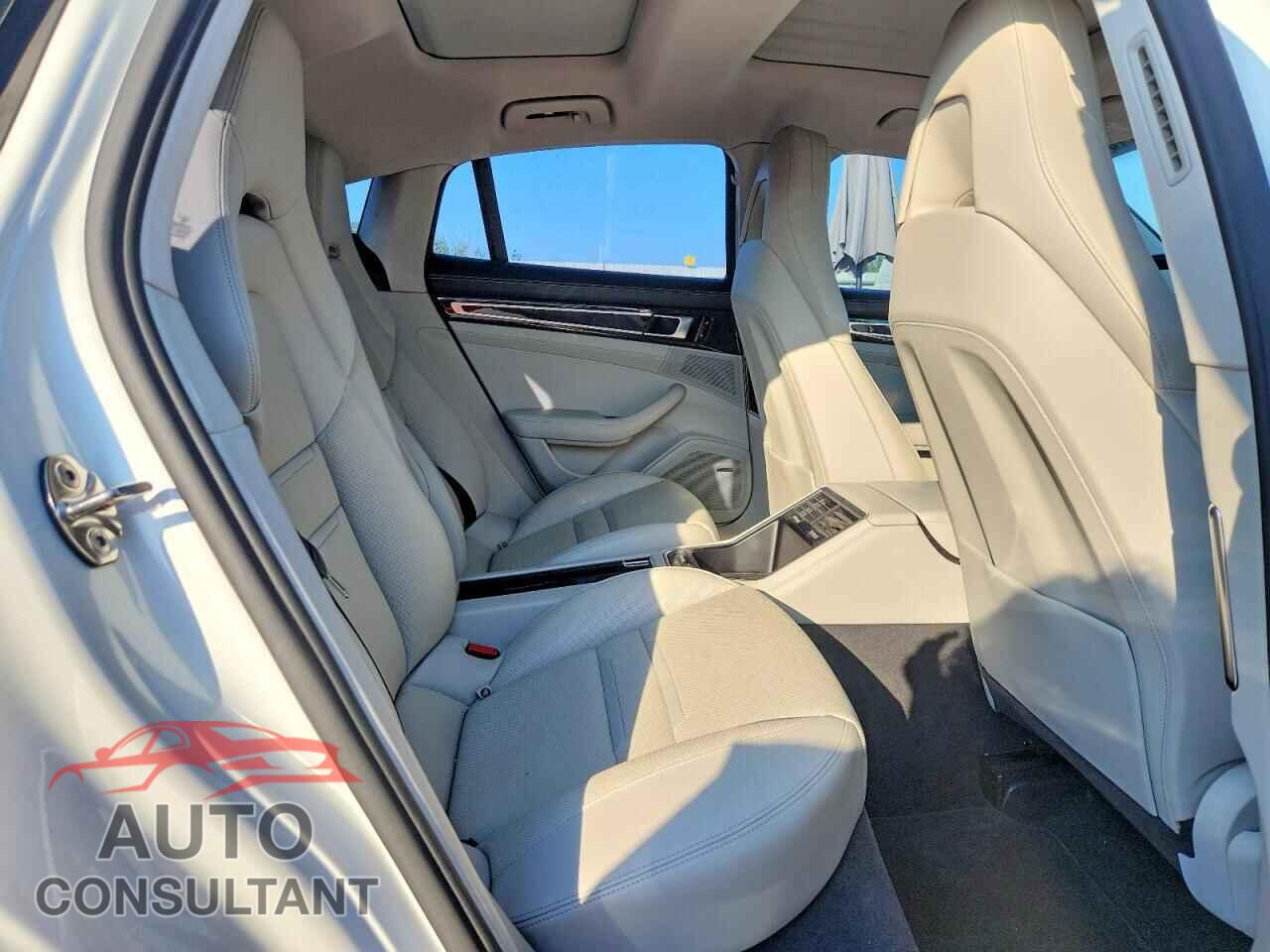 PORSCHE PANAMERA 2018 - WP0AA2A74JL102586