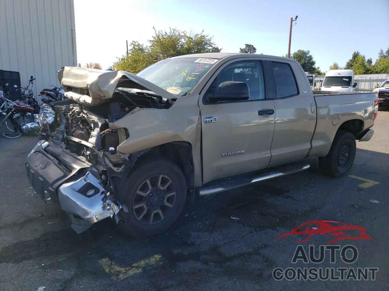 TOYOTA TUNDRA 2017 - 5TFUY5F12HX605261