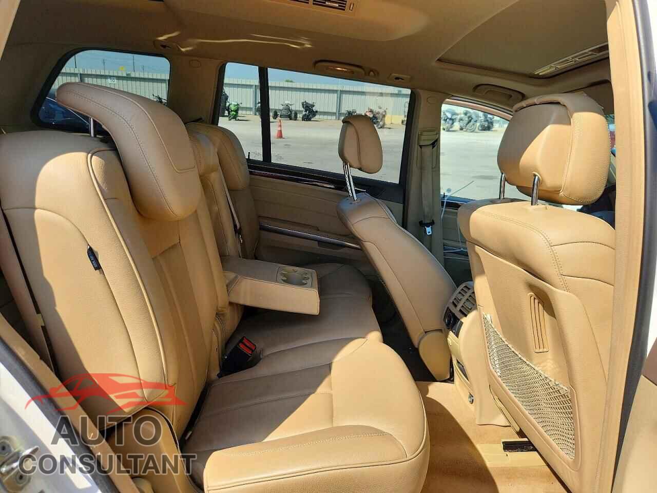 MERCEDES-BENZ GL-CLASS 2012 - 4JGBF2FE6CA790596