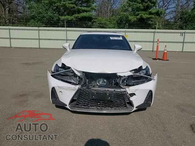 LEXUS IS 2019 - JTHC81D20K5037223