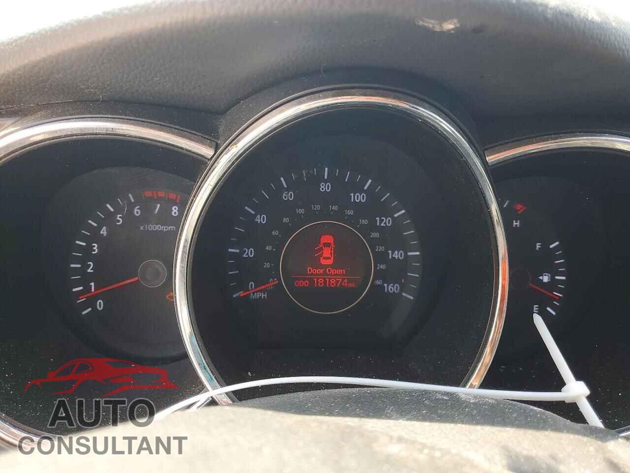 KIA OPTIMA 2011 - KNAGN4A70B5142645