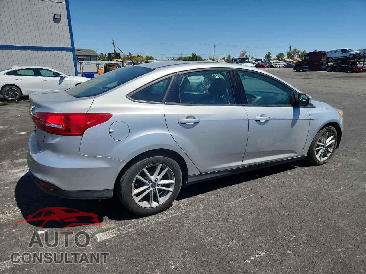 FORD FOCUS 2017 - 1FADP3F28HL223894