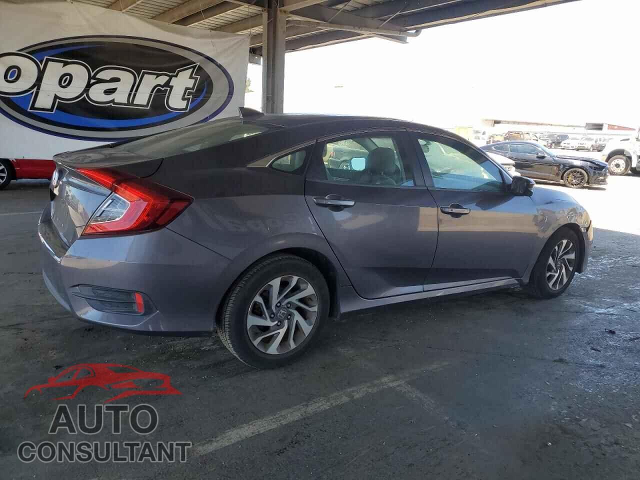 HONDA CIVIC 2017 - 2HGFC2F75HH555519