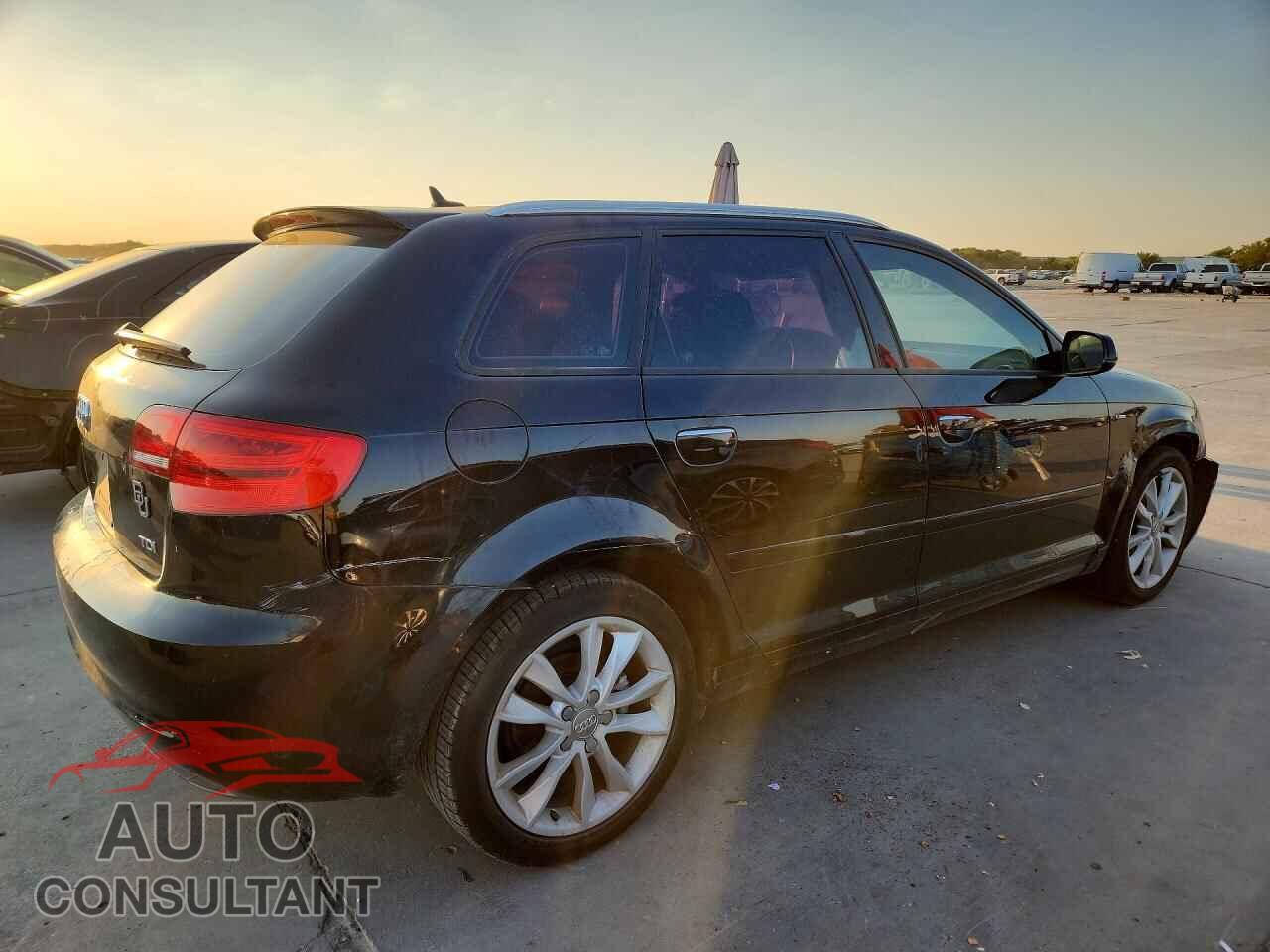 AUDI A3 2012 - WAUBJAFM7CA088546