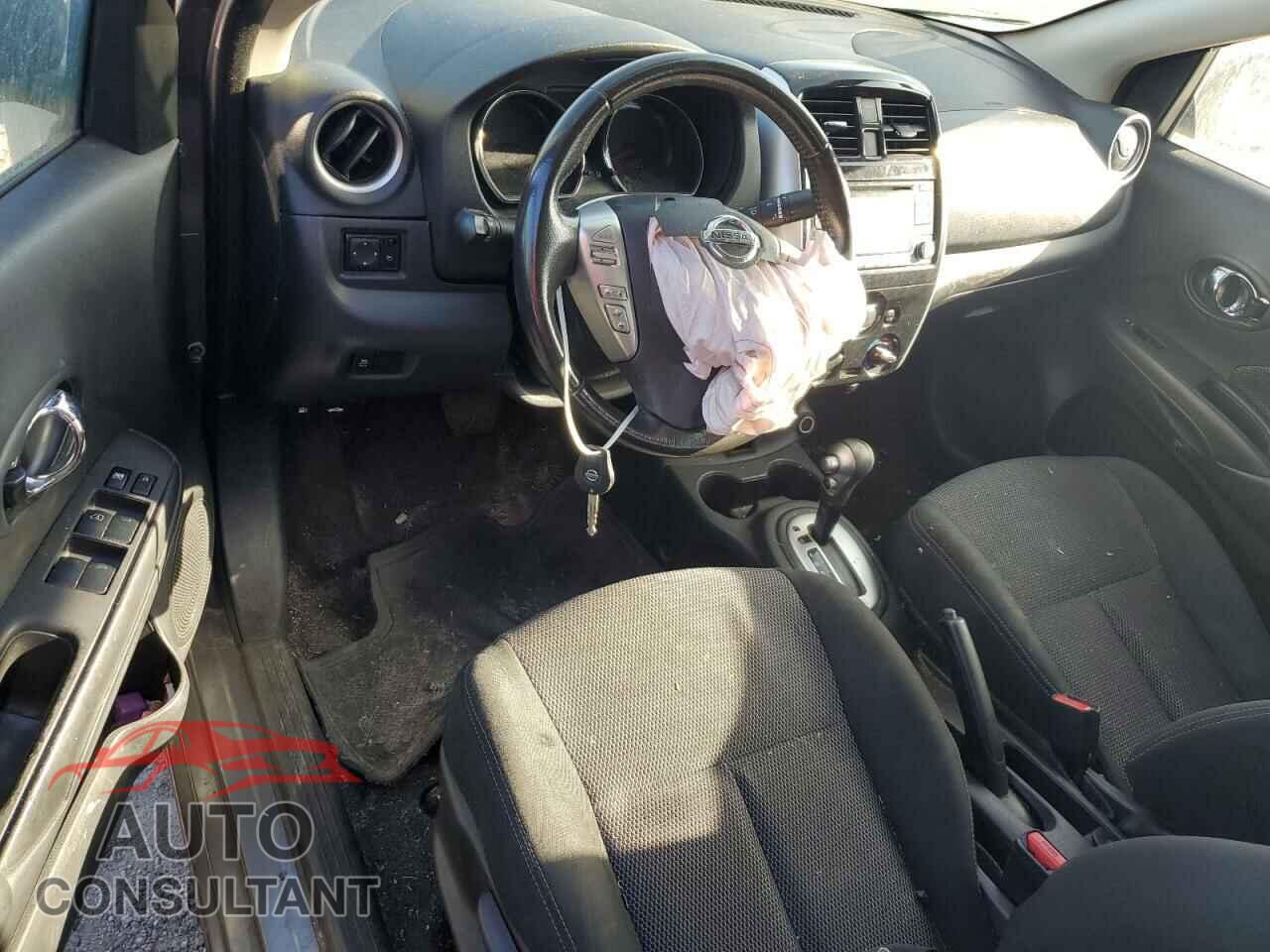 NISSAN VERSA 2017 - 3N1CN7AP3HL897822