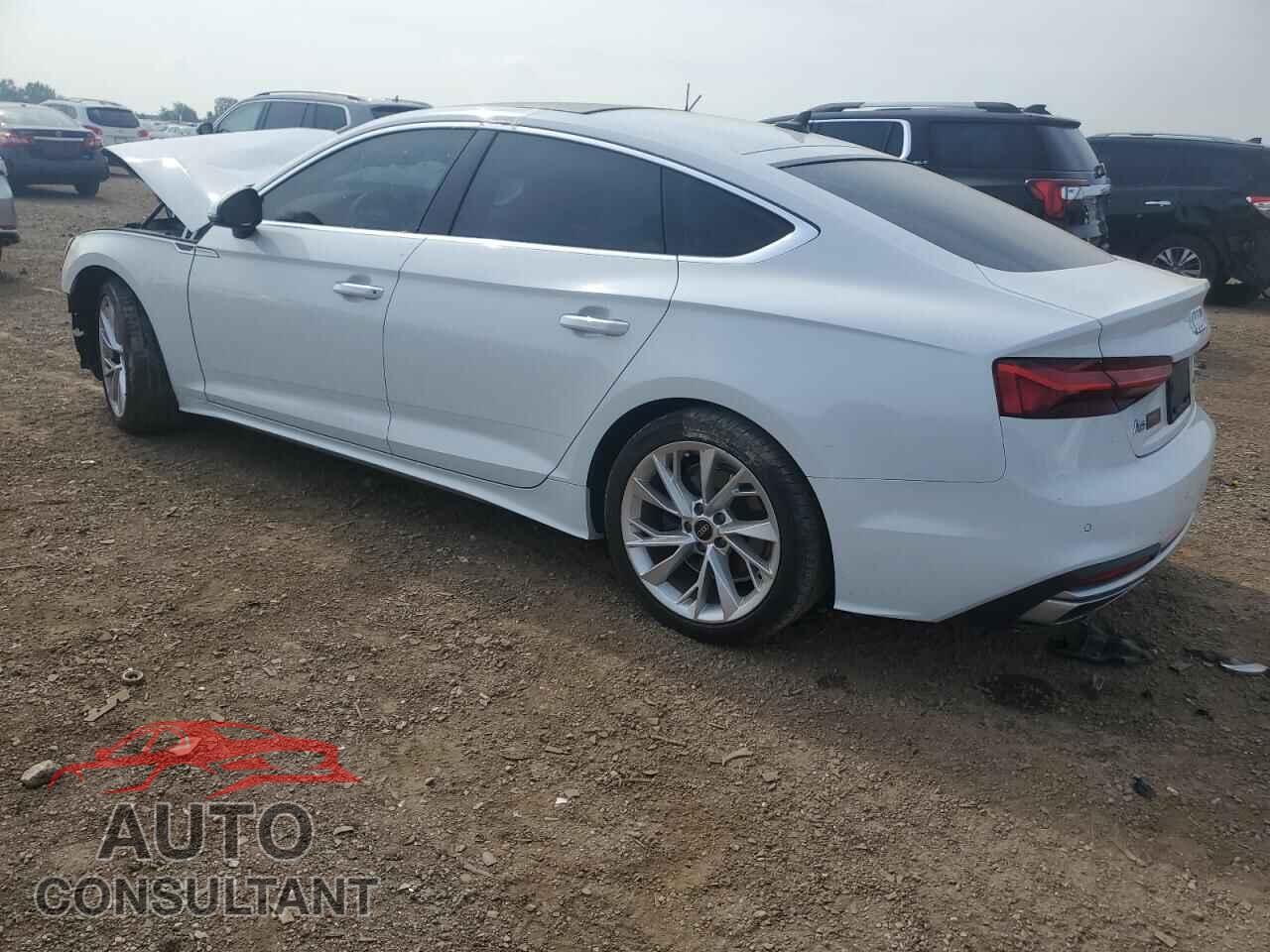 AUDI A5 2022 - WAUCBCF52NA030031