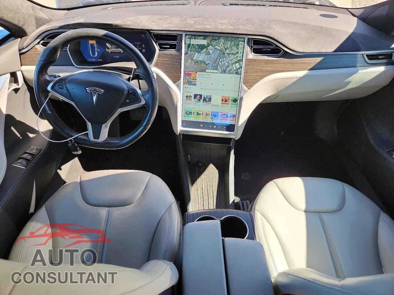 TESLA MODEL S 2015 - 5YJSA1E24FF110503