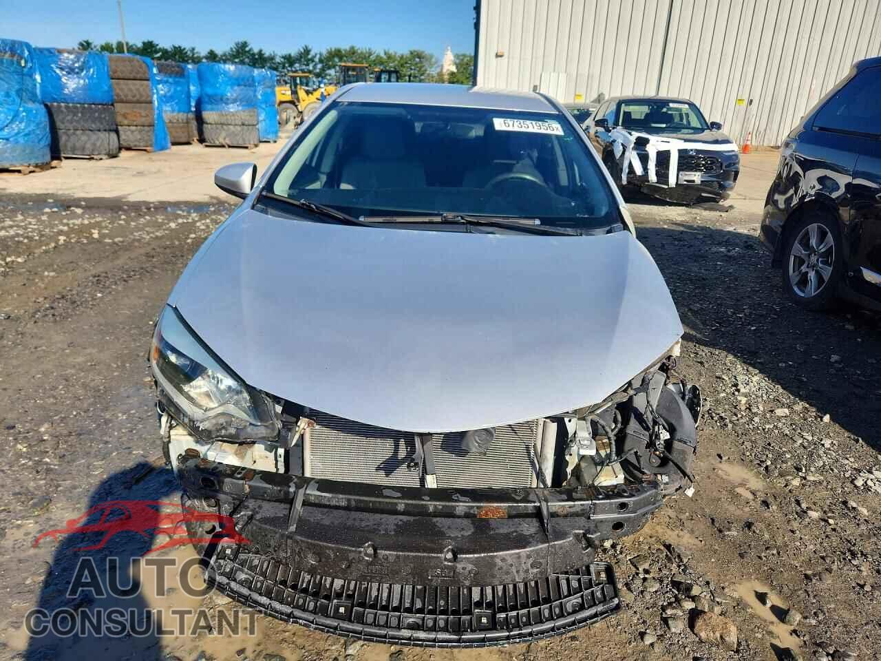TOYOTA COROLLA 2015 - 2T1BURHEXFC334052