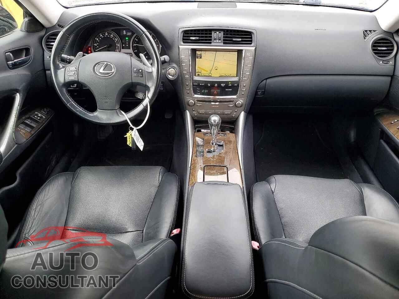 LEXUS IS 2010 - JTHBF5C22A5120385