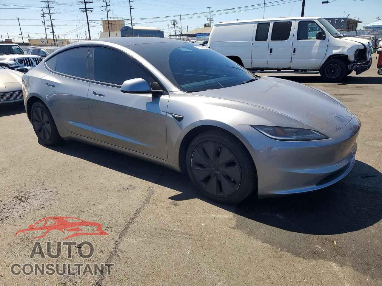 TESLA MODEL 3 2024 - 5YJ3E1EA8RF871071