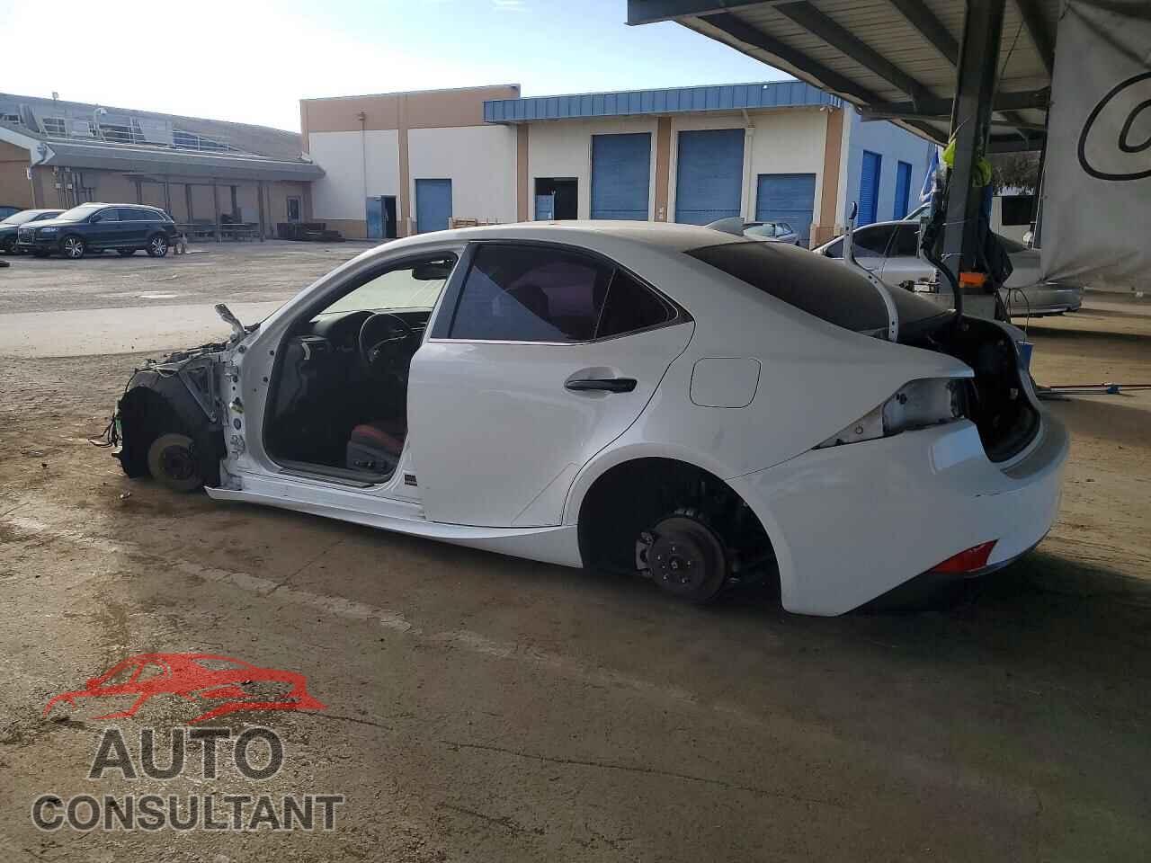 LEXUS IS 2015 - JTHBF1D26F5067334