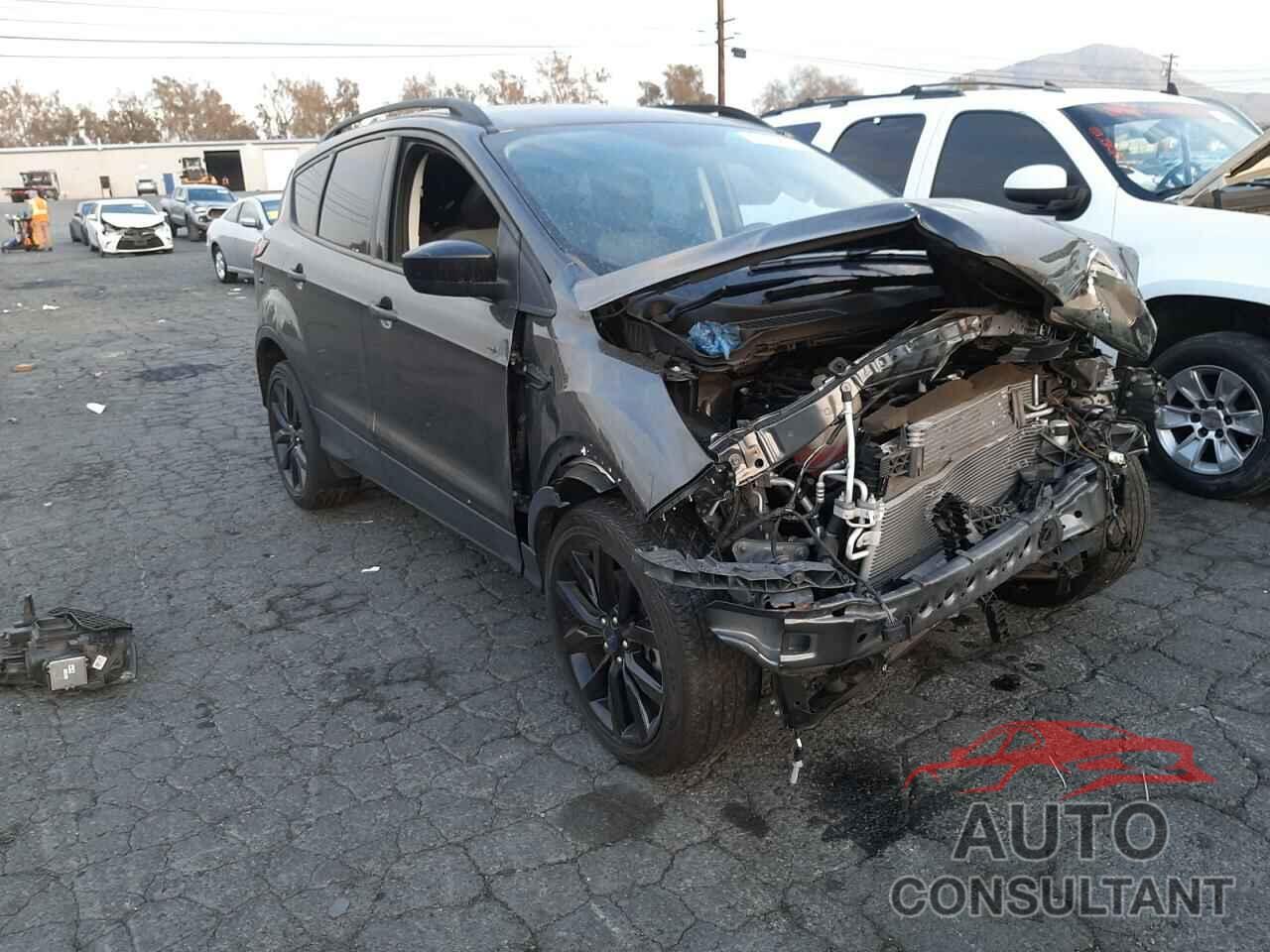 FORD ESCAPE 2019 - 1FMCU9GD0KUC27565