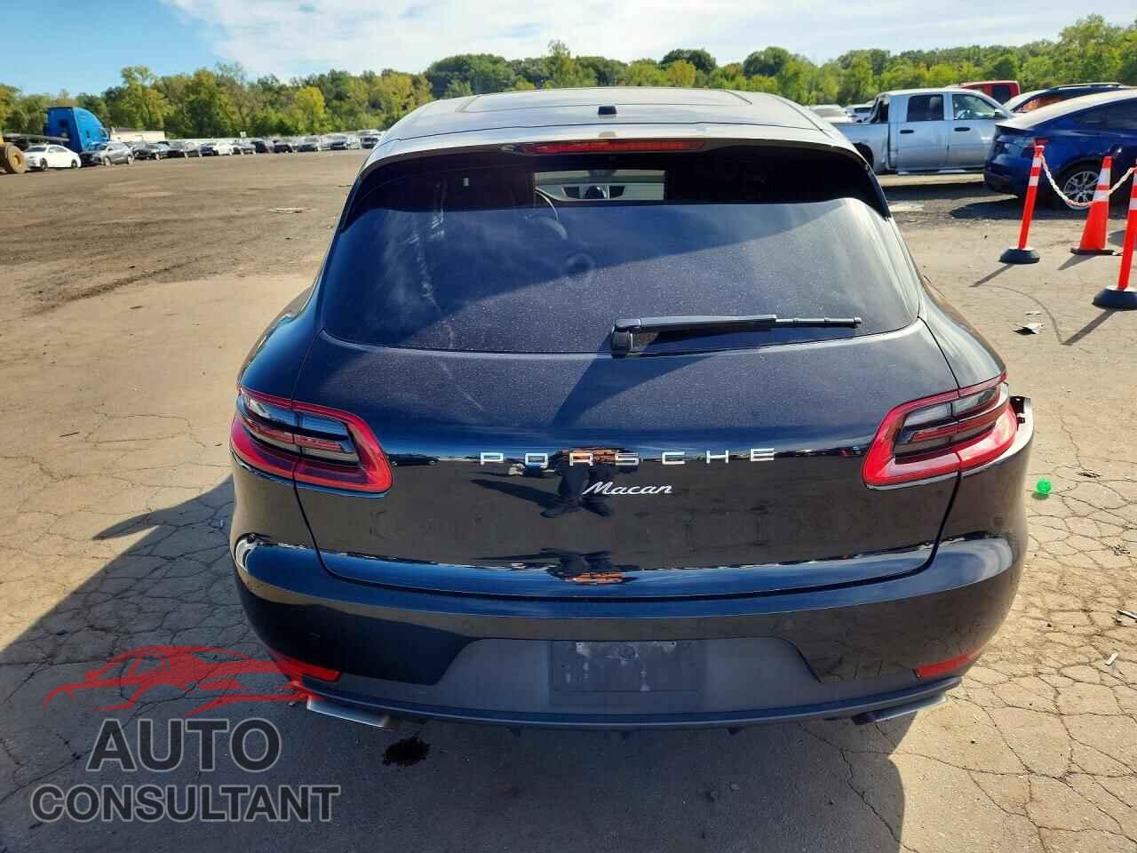 PORSCHE MACAN 2018 - WP1AA2A54JLB24343